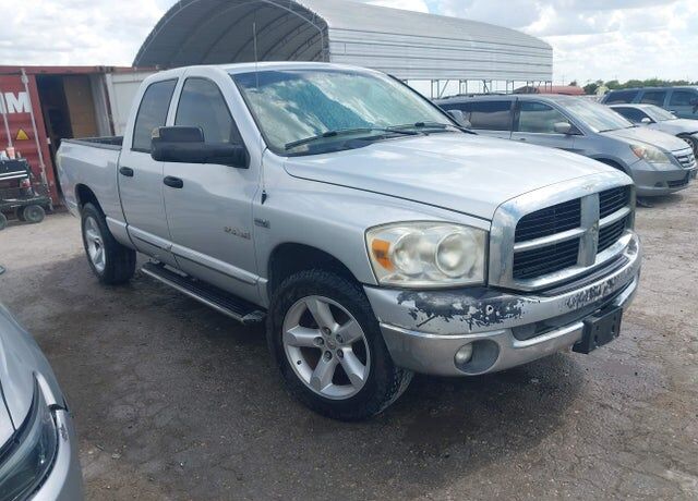 2008 DODGE Ram