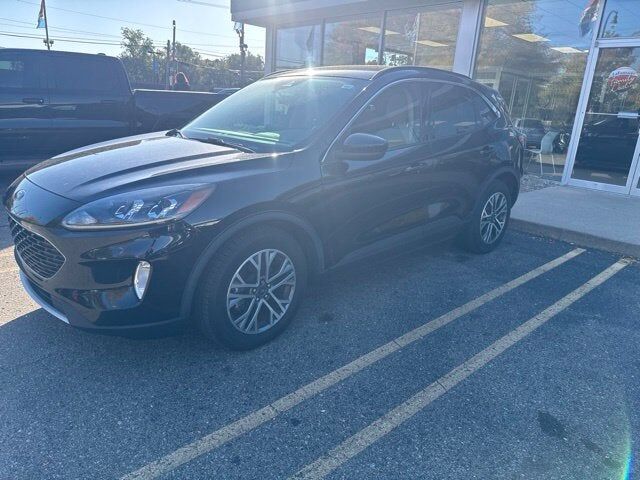 2020 FORD Escape