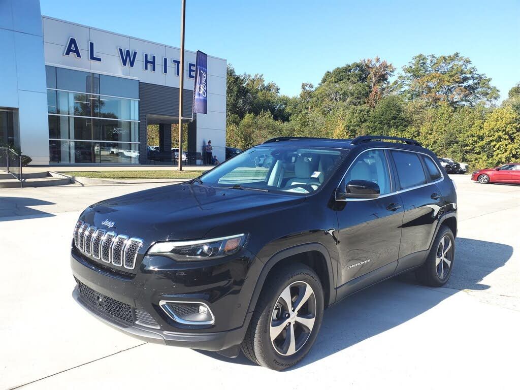 2022 JEEP Cherokee