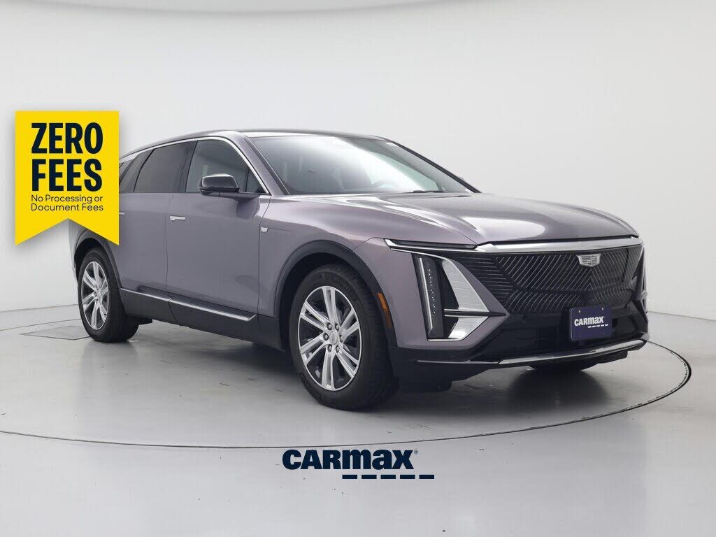 2024 CADILLAC Lyriq