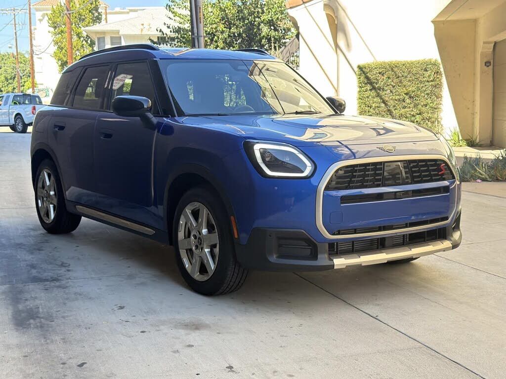 2027 MINI Countryman