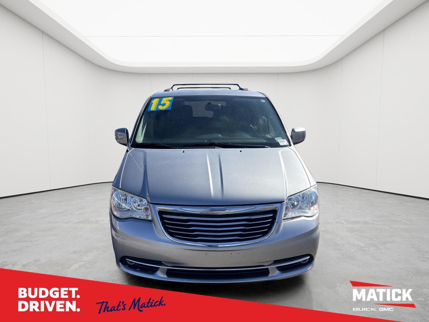 2015 CHRYSLER Town and Country