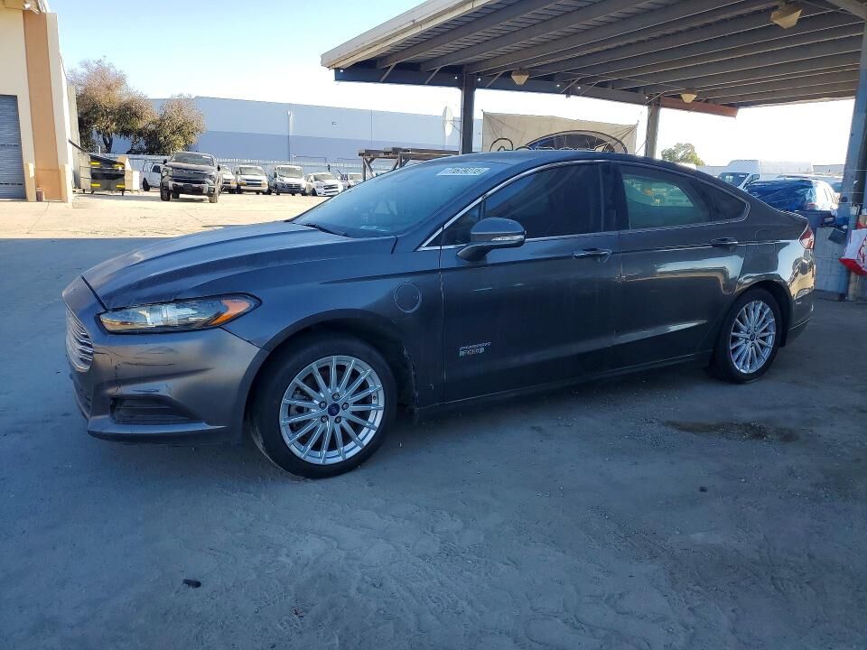 2015 FORD Fusion