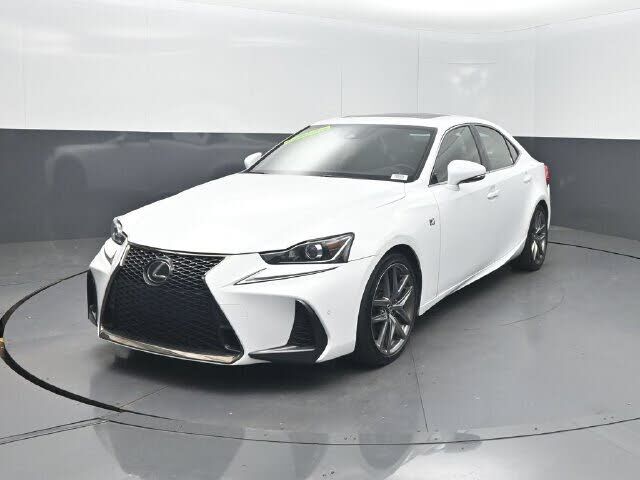 2019 LEXUS IS