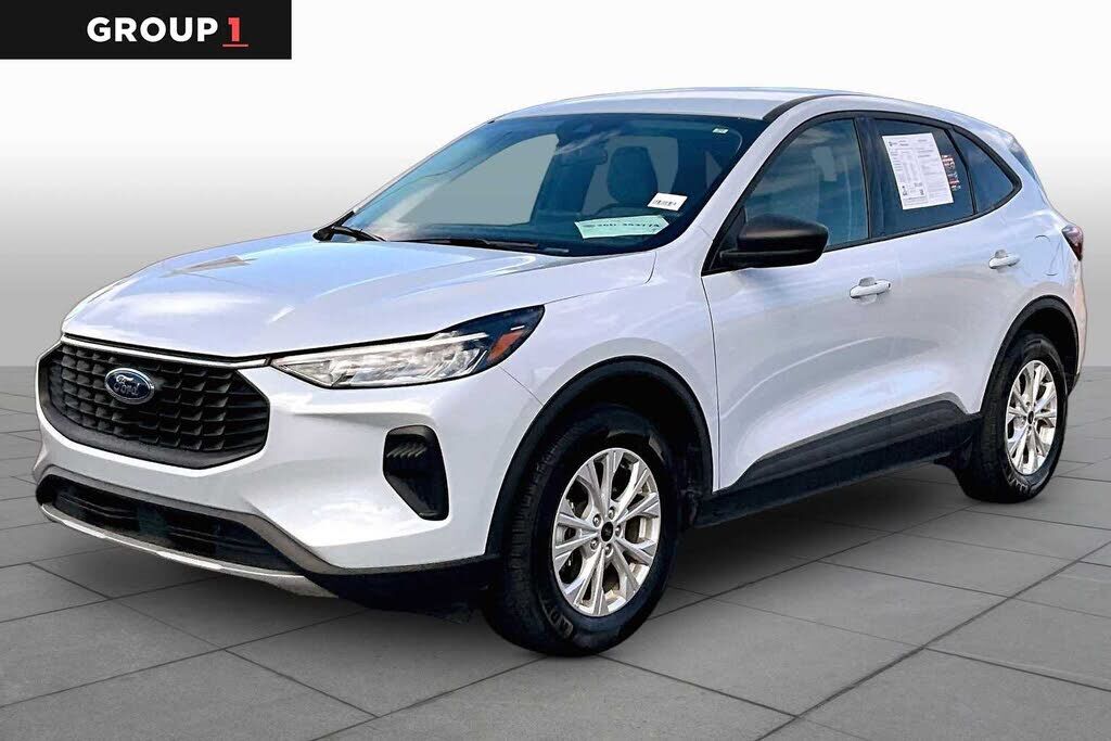 2025 FORD Escape