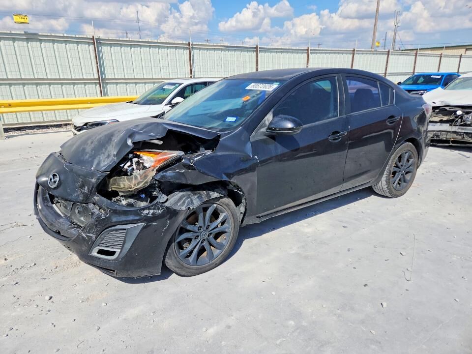 2010 MAZDA Mazda3