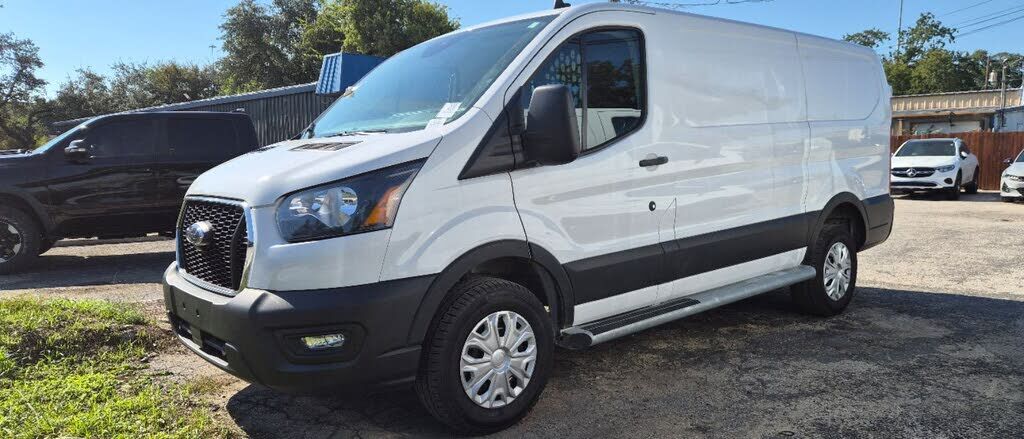 2025 FORD Transit