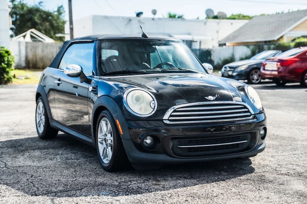 2011 MINI Cooper Convertible