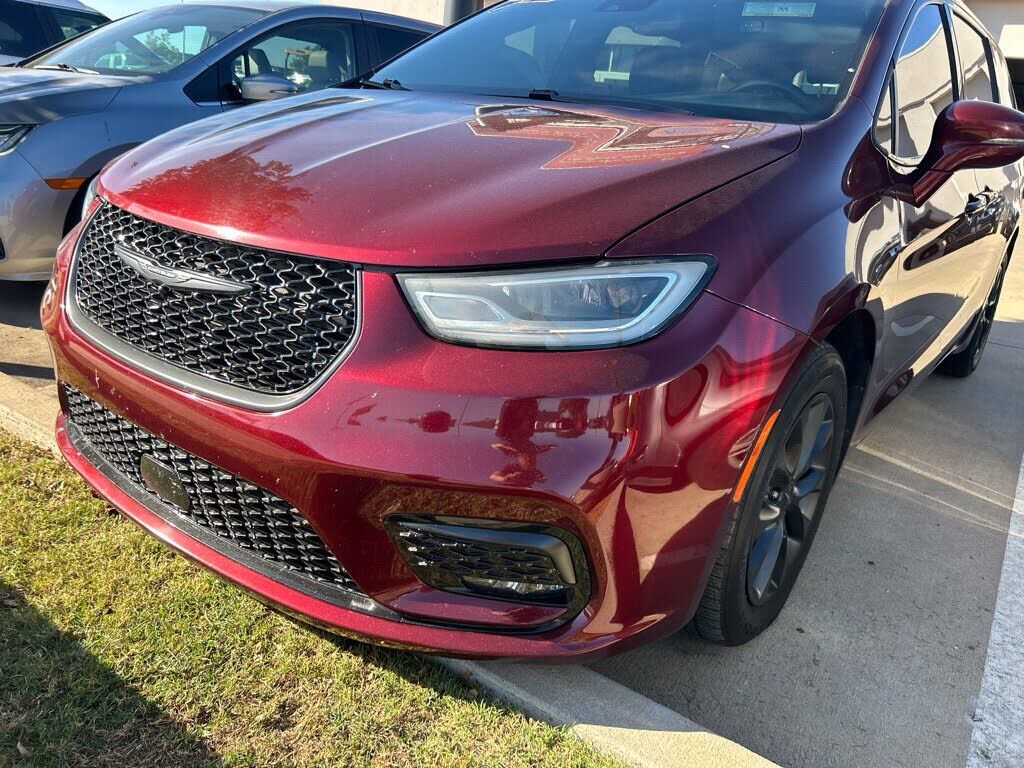 2021 CHRYSLER Pacifica