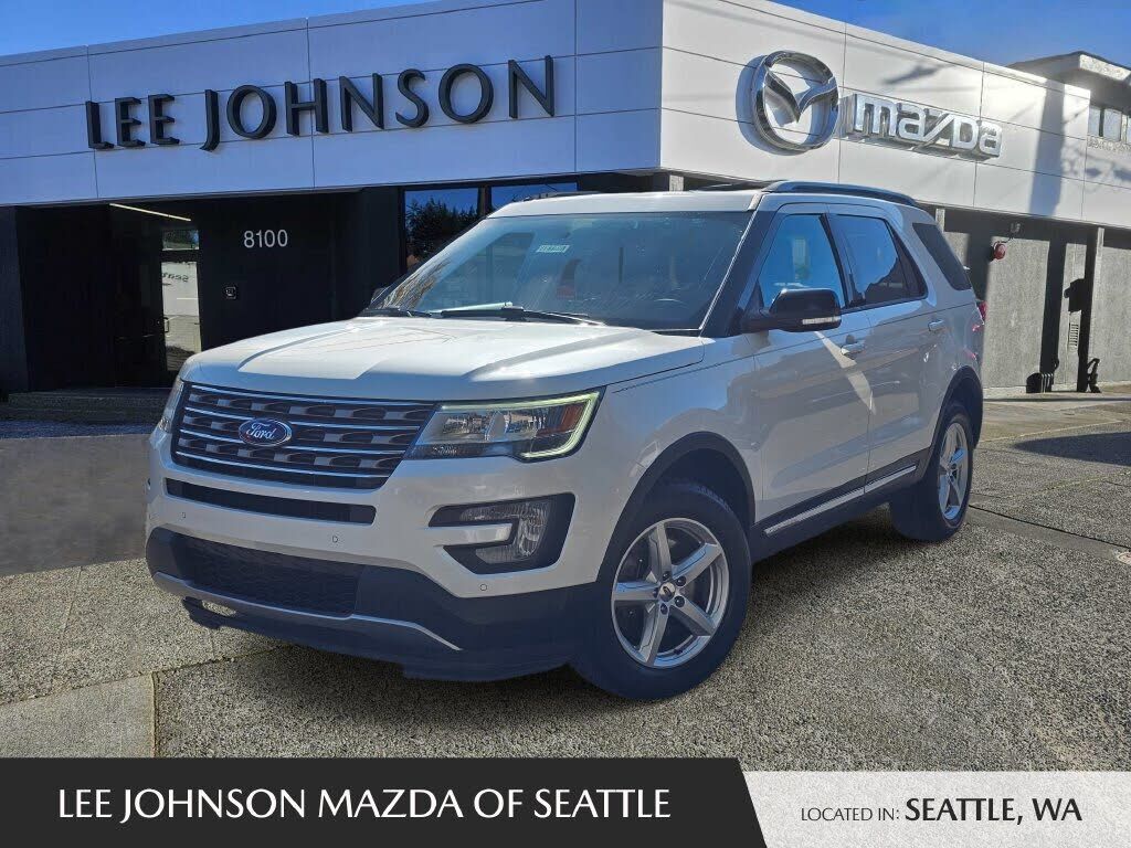 2017 FORD Explorer