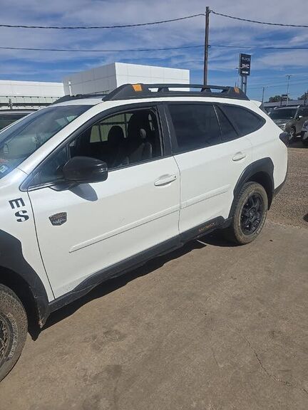 2022 SUBARU Outback