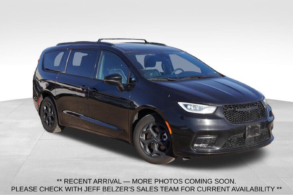 2024 CHRYSLER Pacifica