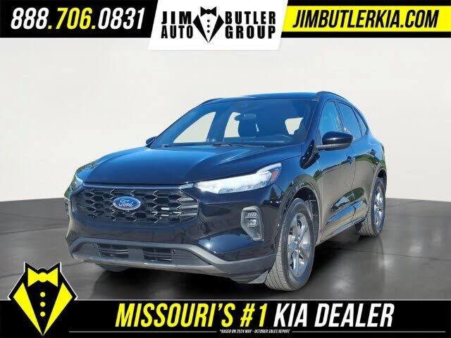 2024 FORD Escape
