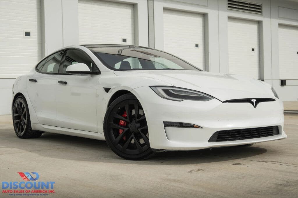 2022 TESLA Model S