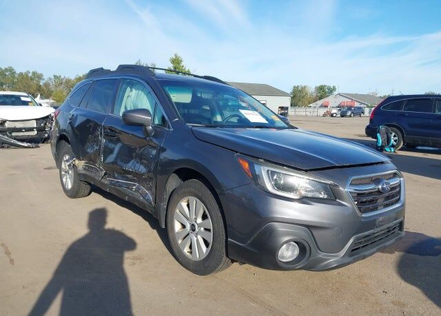 2018 SUBARU Outback
