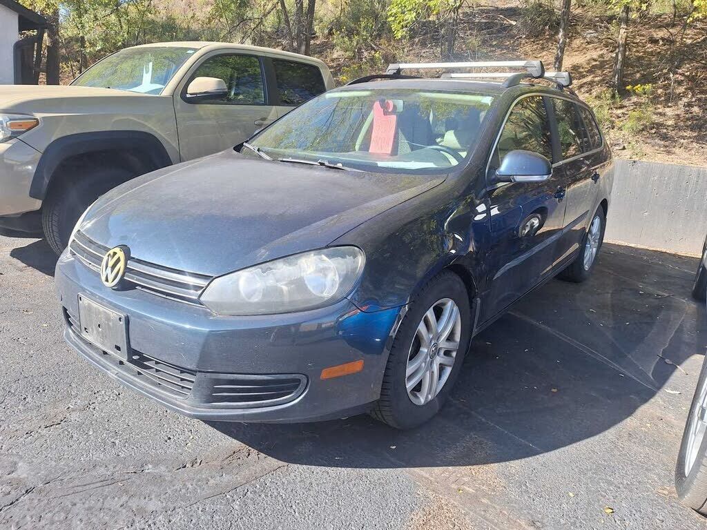 2010 VOLKSWAGEN Jetta Wagon