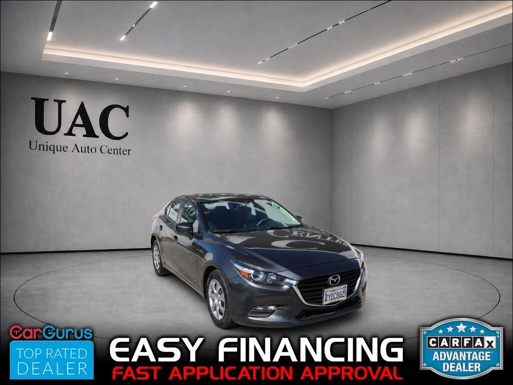 2017 MAZDA Mazda3