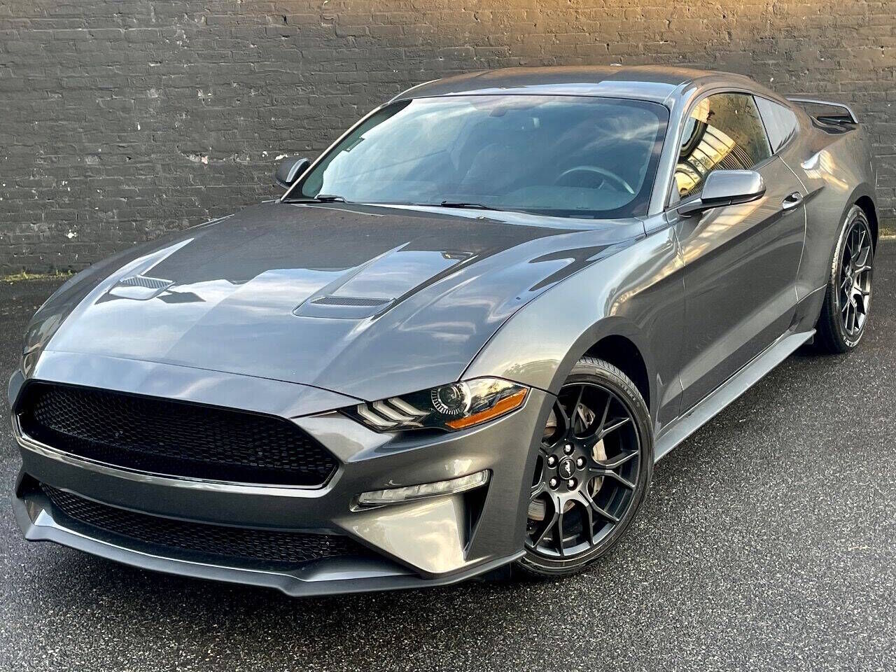 2018 FORD Mustang