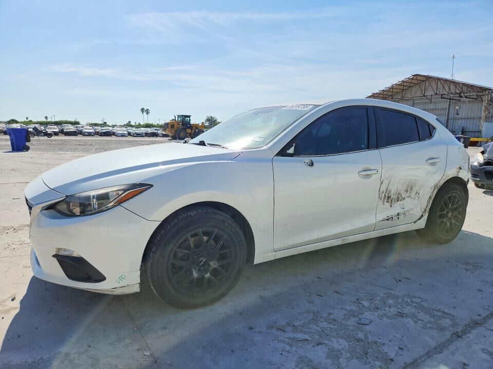 2015 MAZDA Mazda3