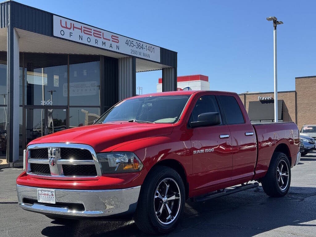 2011 DODGE Ram