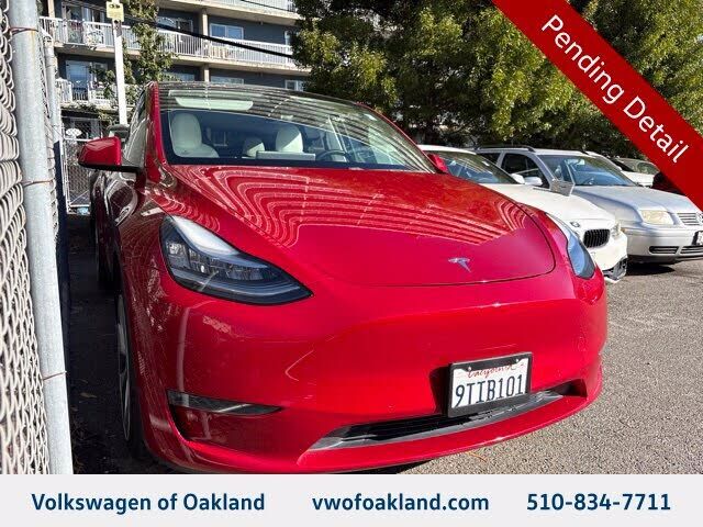 2021 TESLA Model Y