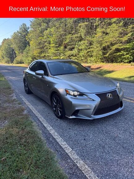 2016 LEXUS IS