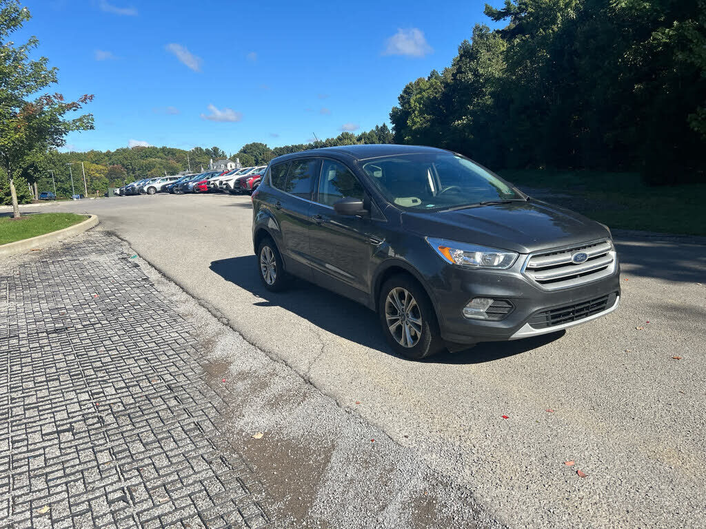 2019 FORD Escape