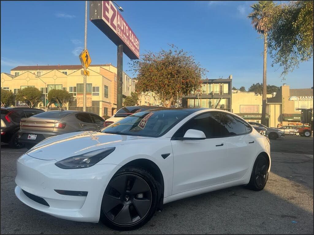 2021 TESLA Model 3