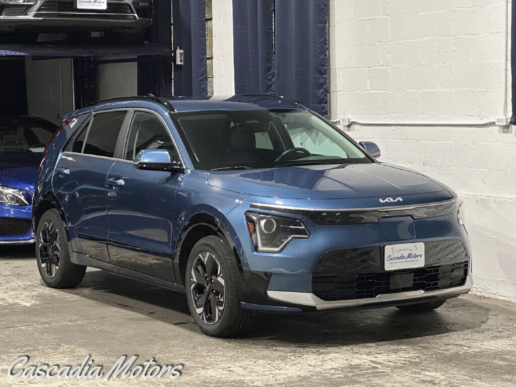 2023 KIA Niro