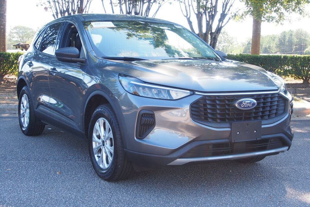 2023 FORD Escape