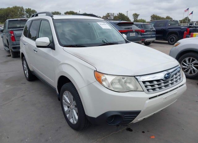 2012 SUBARU Forester