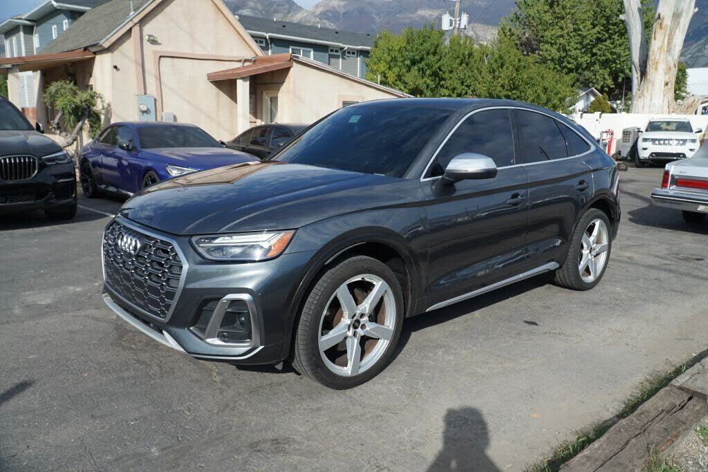 2022 AUDI SQ5