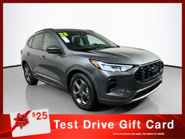 2023 FORD Escape