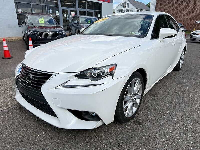 2016 LEXUS IS