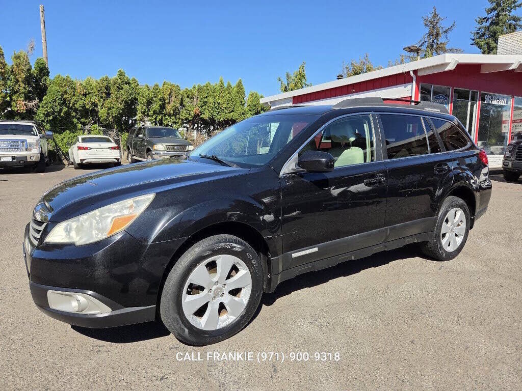 2012 SUBARU Outback