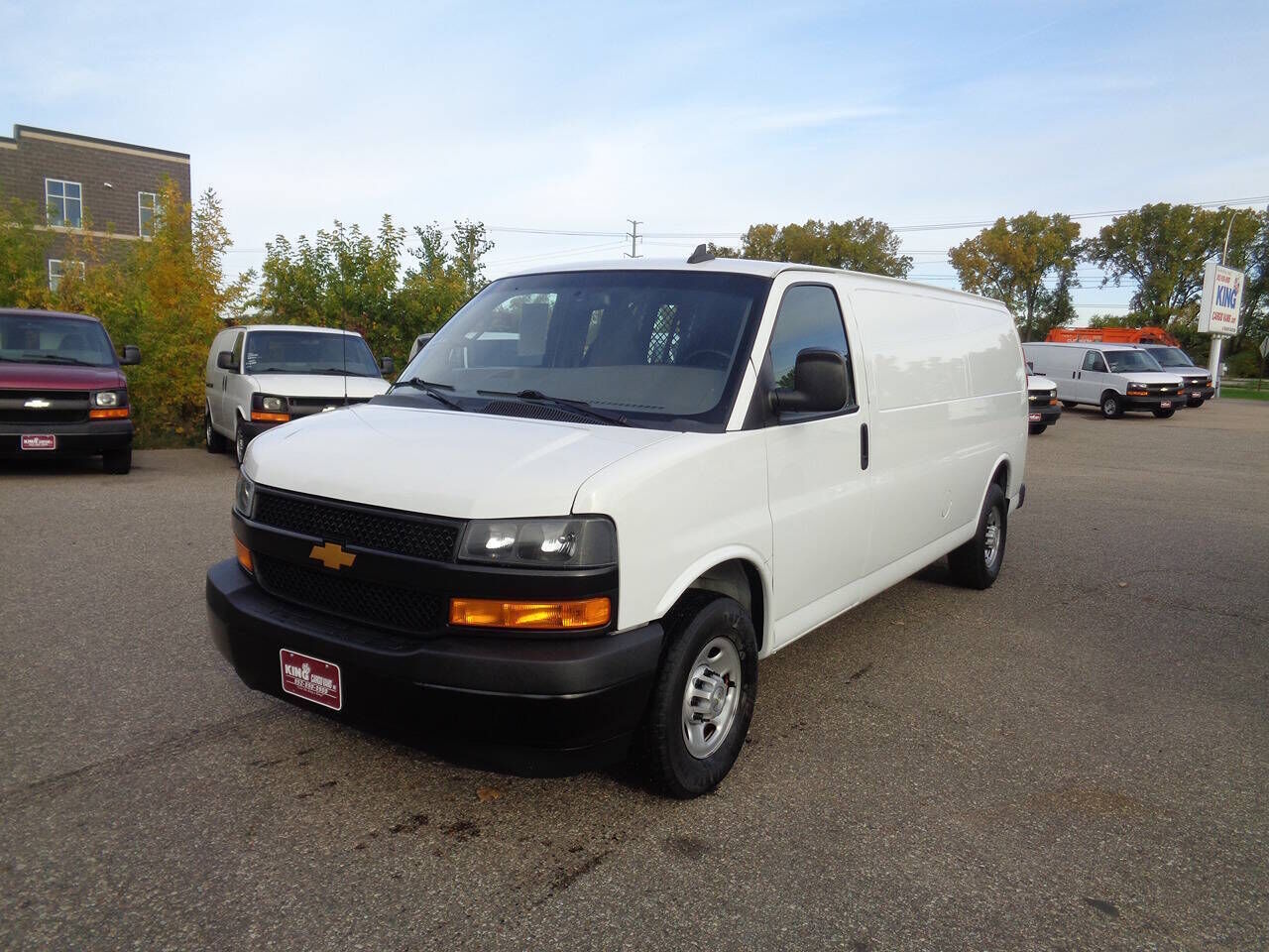 2020 CHEVROLET Express
