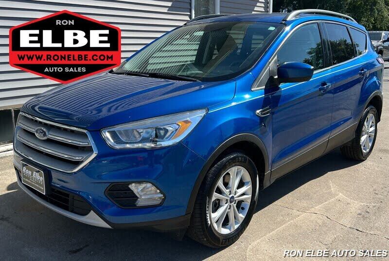 2017 FORD Escape