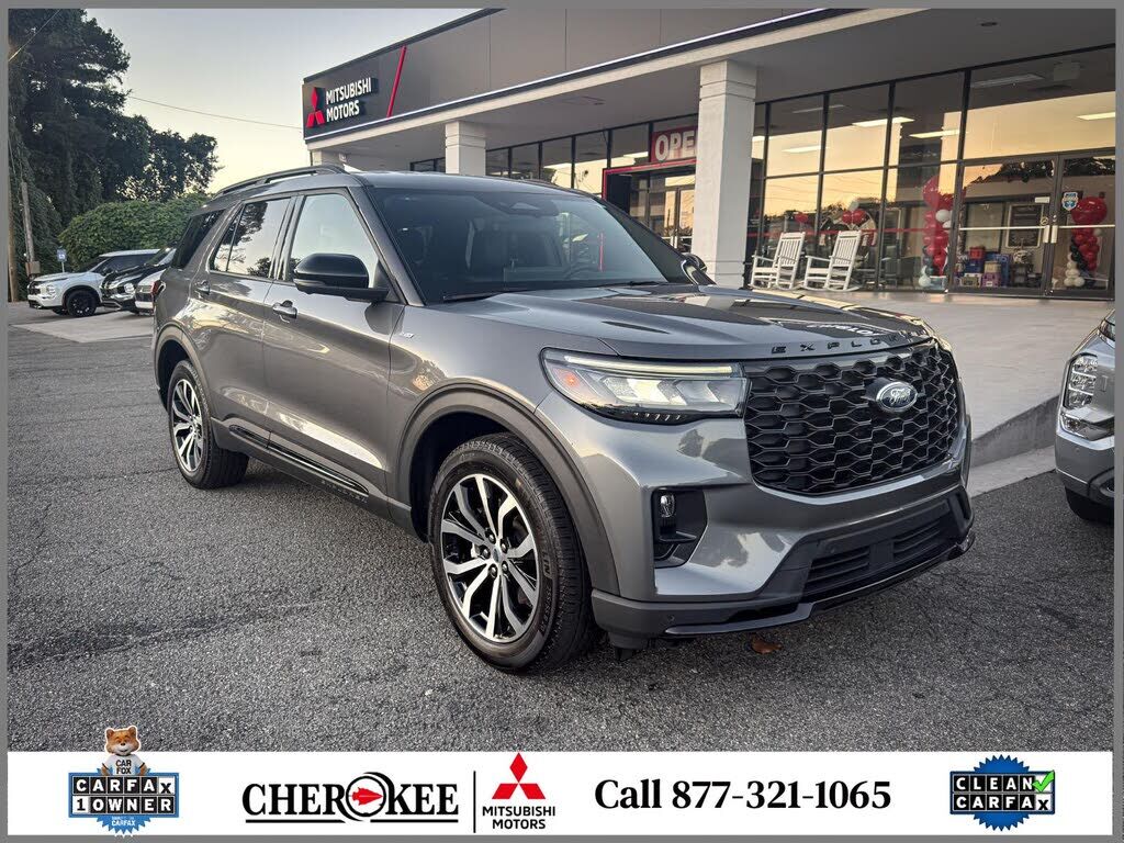 2025 FORD Explorer