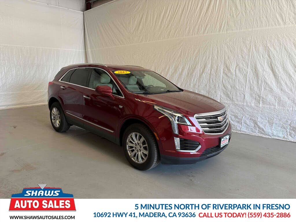 2017 CADILLAC XT5