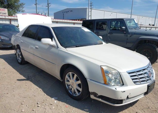 2008 CADILLAC DTS