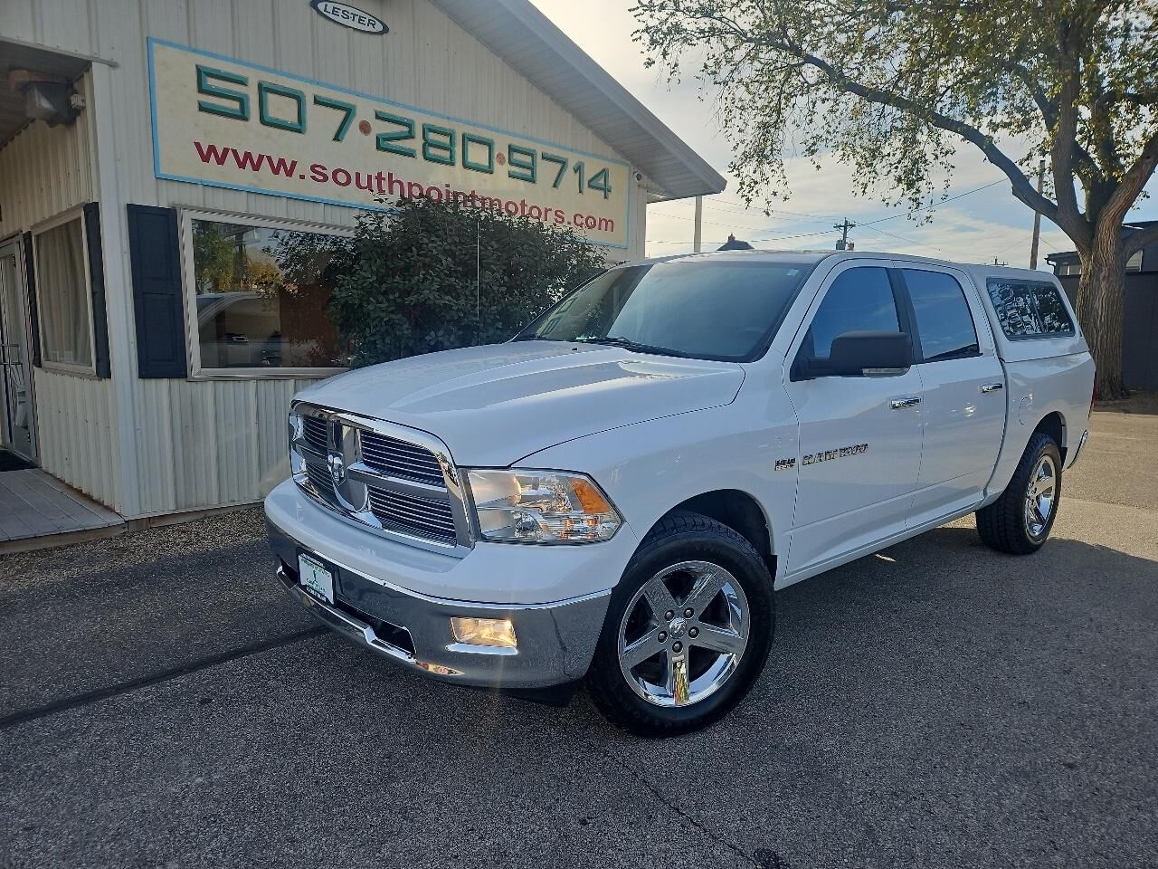 2012 DODGE Ram