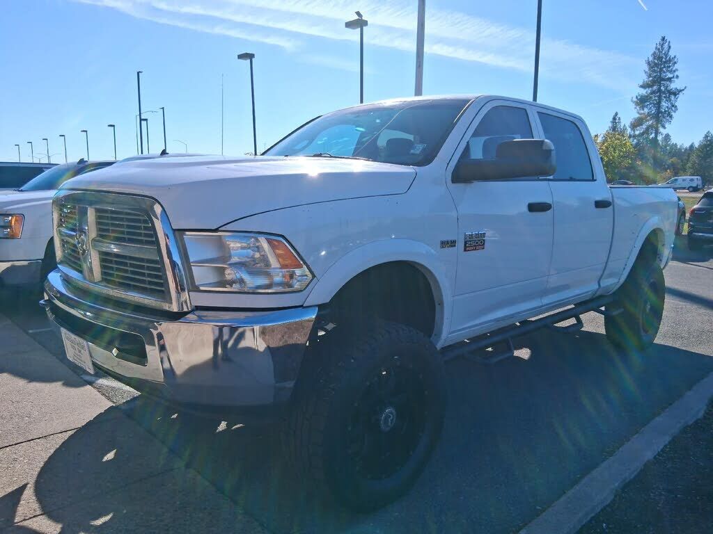 2012 DODGE Ram