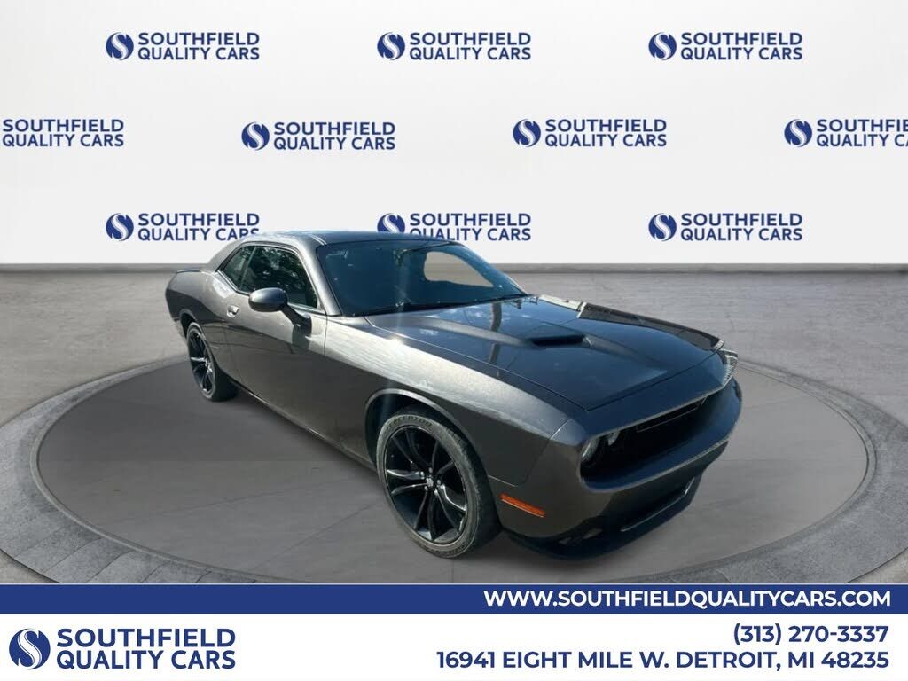 2018 DODGE Challenger