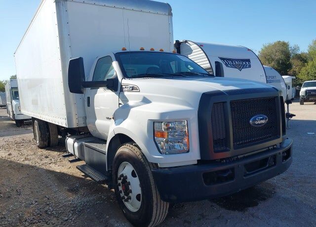 2019 FORD F-750