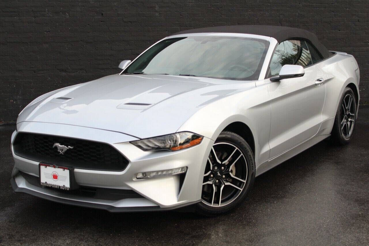 2019 FORD Mustang
