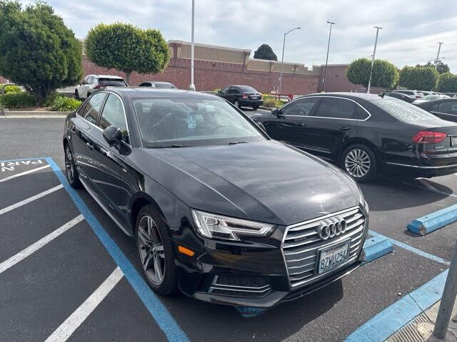 2018 AUDI A4