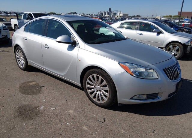 2011 BUICK Regal