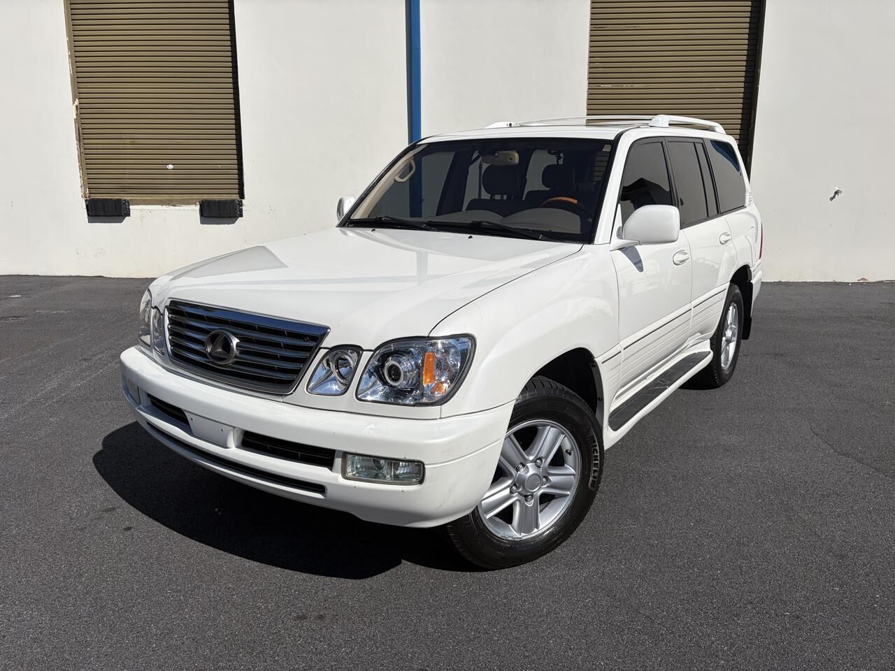 2006 LEXUS LX