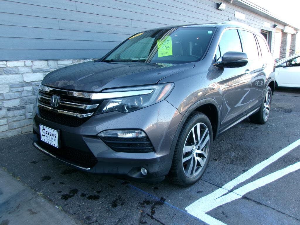 2017 HONDA Pilot