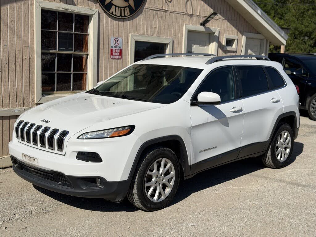 2017 JEEP Cherokee
